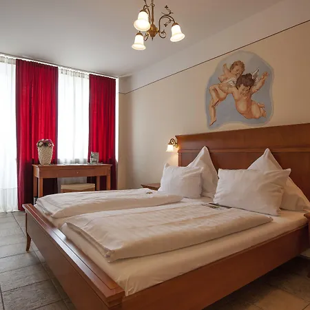 XII Apostel Albergo-3